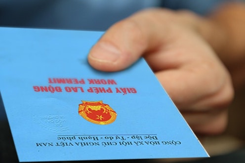 【2014年度版】ベトナム労働許可証について